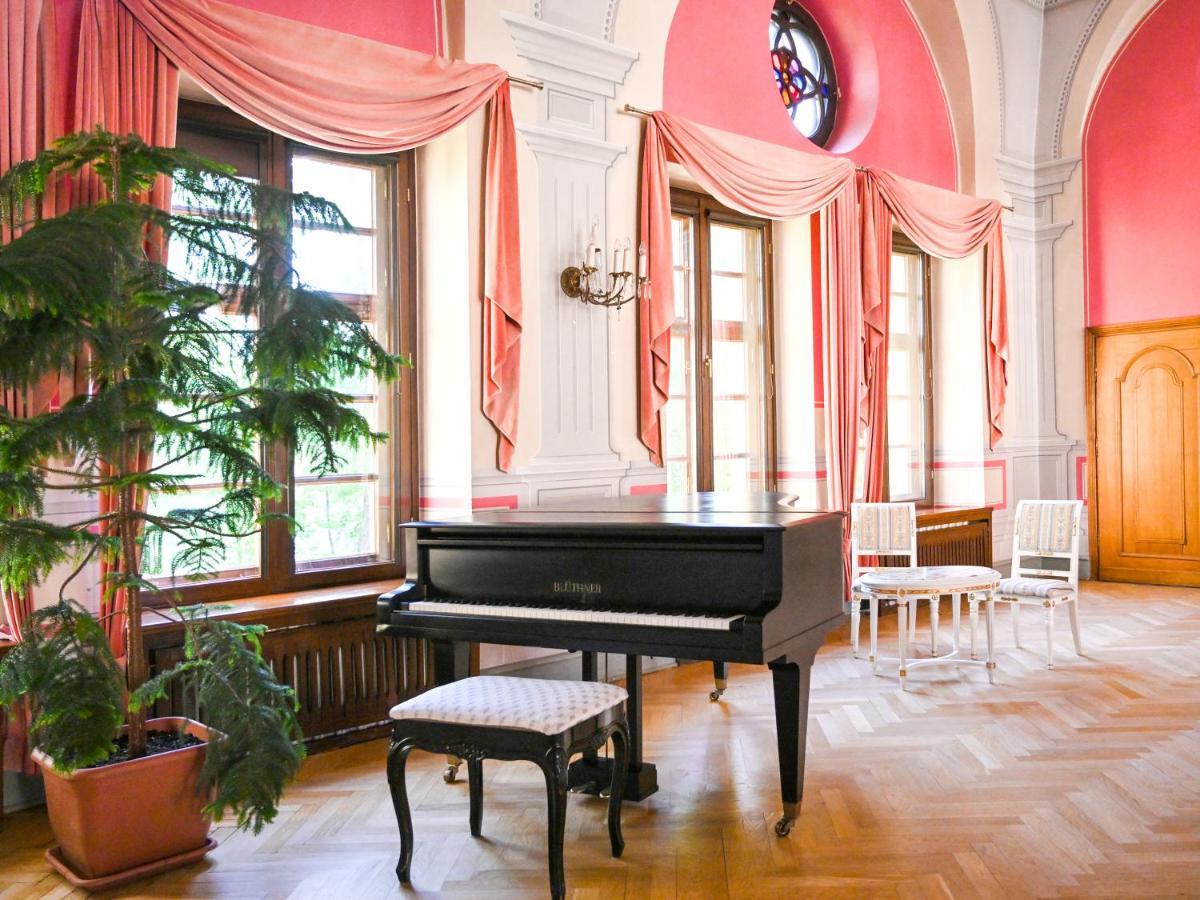 Hotel apartamentowy Zamek W Krokowej Krokowa