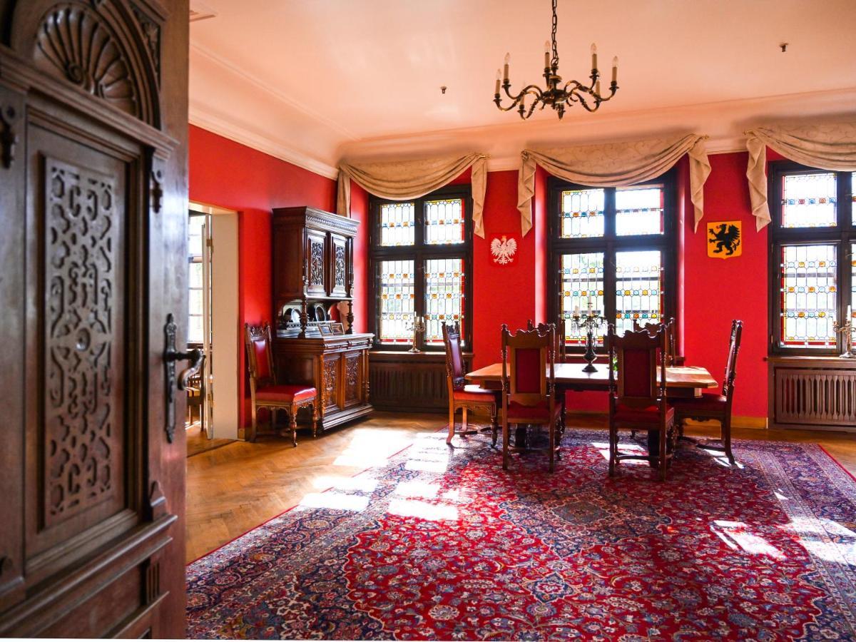 Hotel apartamentowy Zamek W Krokowej Krokowa