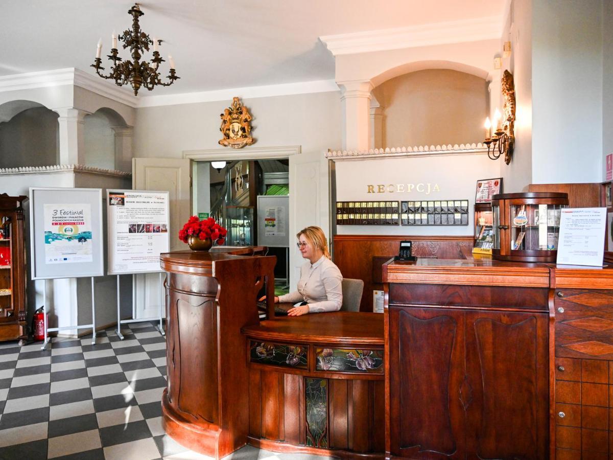 Zamek W Krokowej Hotel apartamentowy 3*