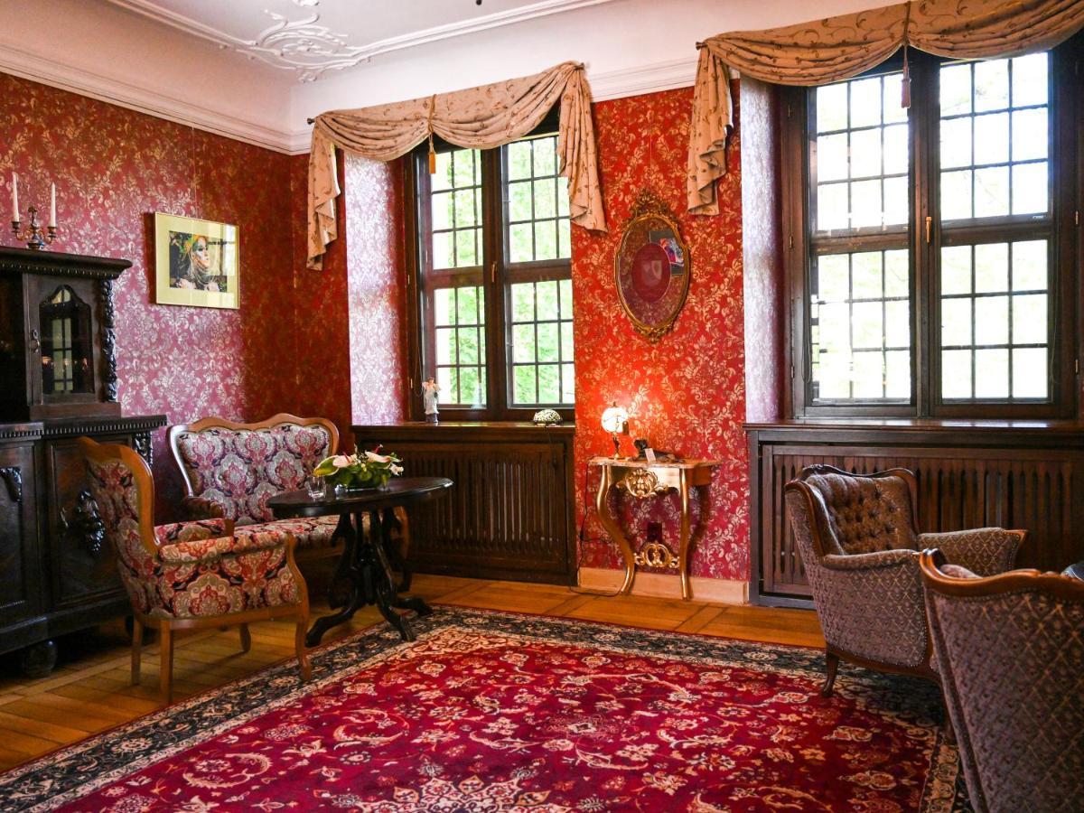 Zamek W Krokowej Apartahotel 3*